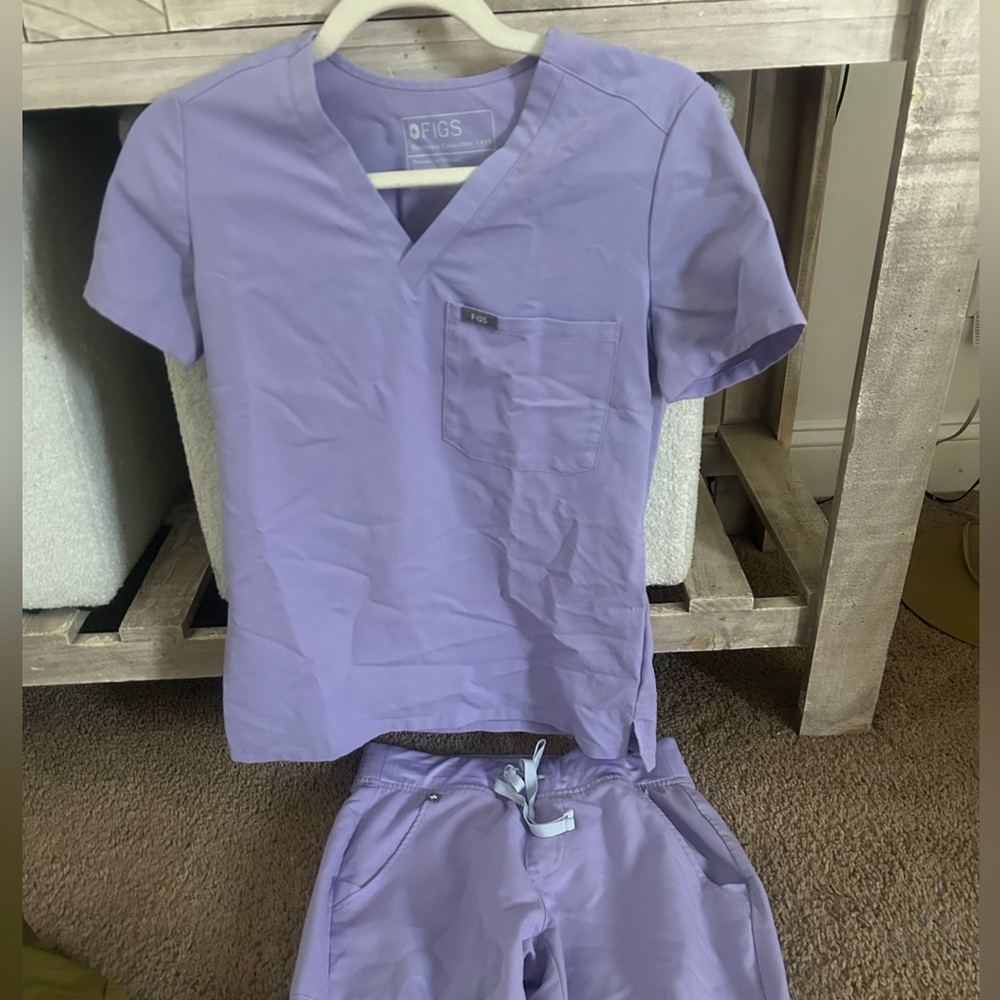 Figs jogger scrub set